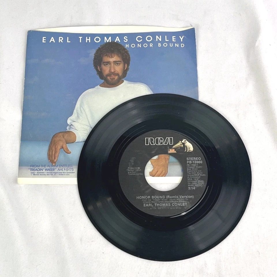 Earl Thomas Conley Vinyl 45 Honor Bound / Too Hot To Handle 1984 RCA Pict Sleeve - Image 3 of 4
