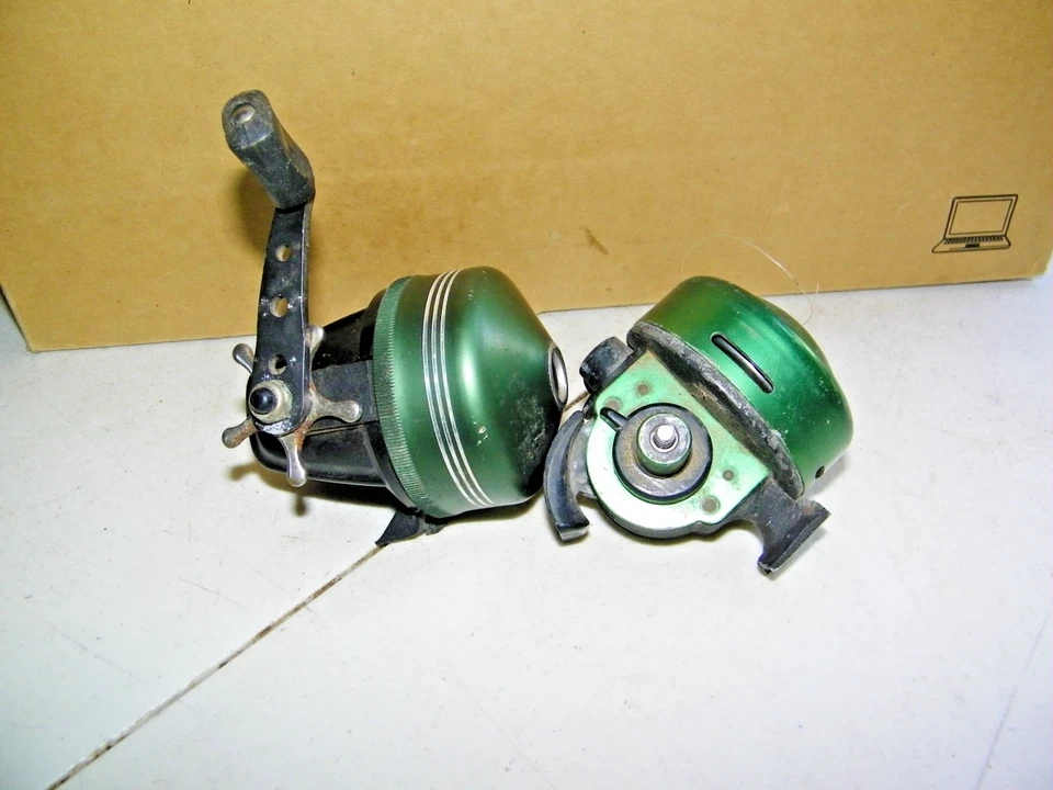 Vintage Johnson Tangle Free 8 & The Century Model 100A for parts repair - Image 2 of 3