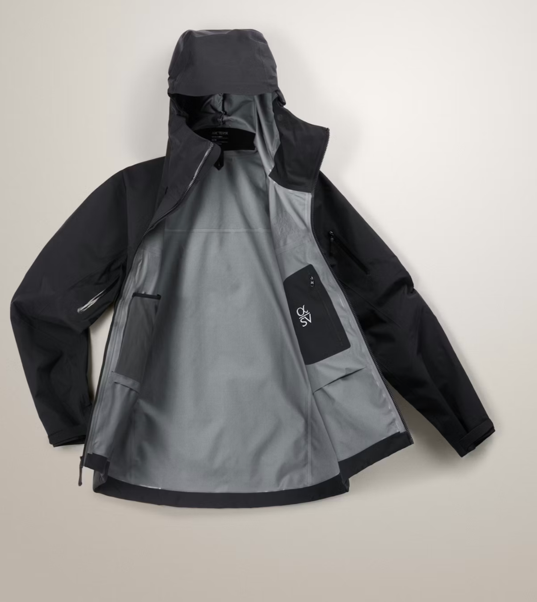 100%Authentic Arc'teryx Alpha SV Jacket Goretex Pro Made In Canada