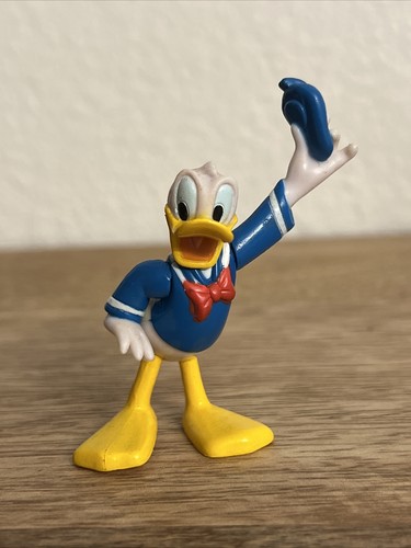 DONALD DUCK DISNEY 2” ACTION FIGURE PLASTIC TOY (PRE-OWNED) - Picture 2 of 12