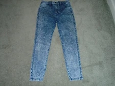 Almost Famous Hi-Waist Jeans Size Large