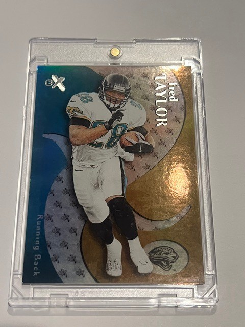 2000 Fleer E-X - Fred Taylor #25 Holo 
