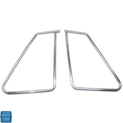 73-77 Grand Prix Opera / Quarter Window Trim Moldings GM 9695386