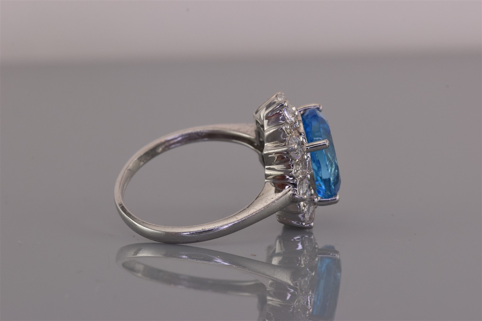 SJM Sterling Silver Blue & White Topaz Halo Burst Diamond Band Ring 925 Sz: 9