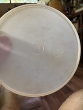 Vintage REPLACEMENT Tupperware Round Z Tab Sheer Snap Seal Lid #230 9" diam.