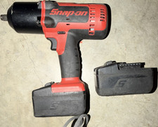 Snap-on CT8850 18V Cordless Impact Wrench w/ 2 CTB8187 5.0Ah Batteries