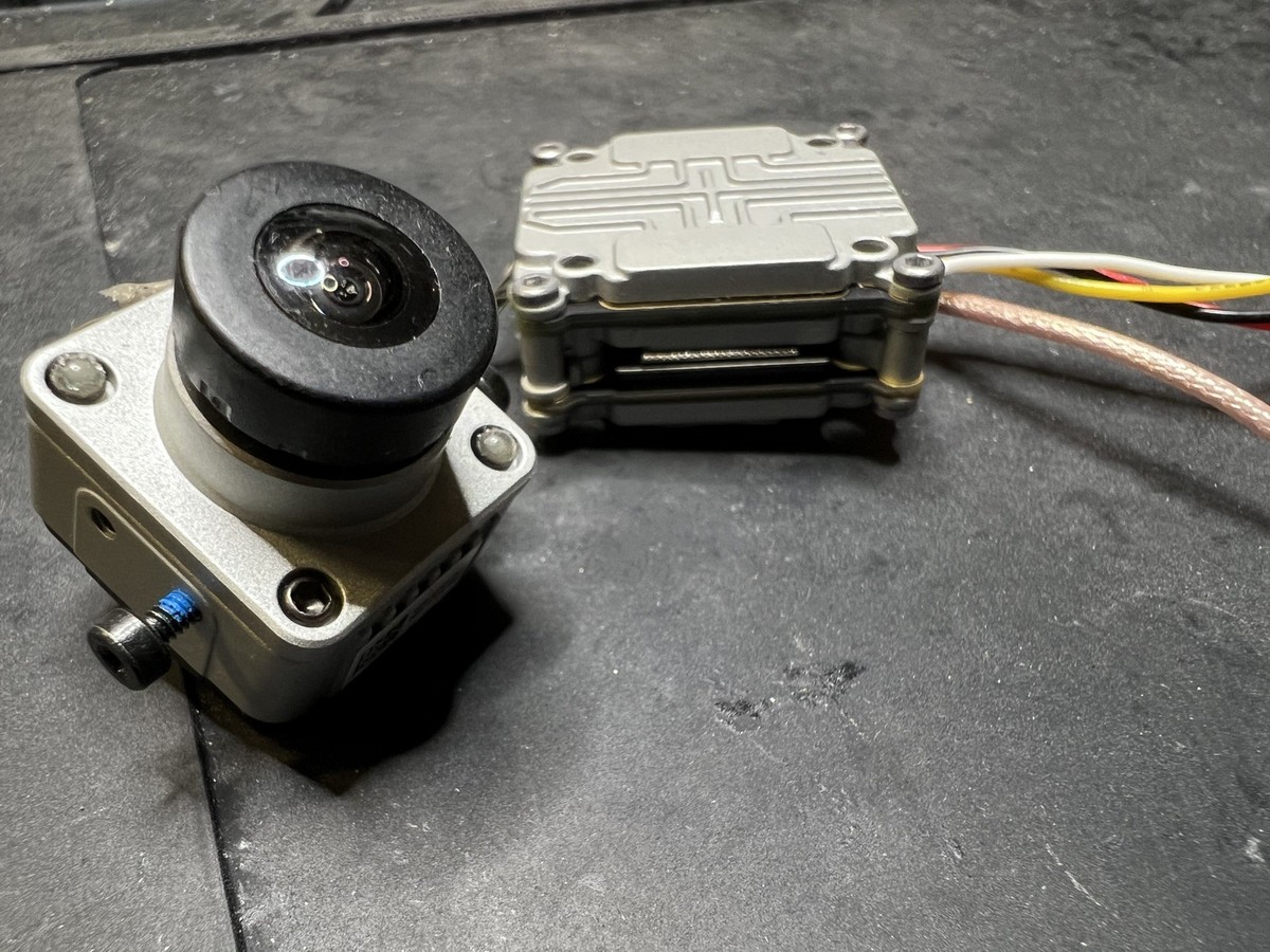 Caddx Vista Kit w/ OG DJI Camera AXII 120fps /28ms Caddx Vista Kit w/ OG DJI Camera AXII 120fps /28ms