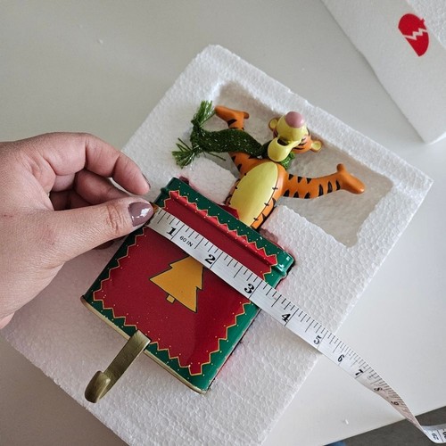 Vintage Disney Store 1999 Bouncing Tigger Stocking Holder Winnie the Pooh Box - Picture 10 of 12