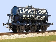 Slaters 7073 O Gauge LMS Six Wheeled 3000 Gallon Milk Tank Wagon Kit