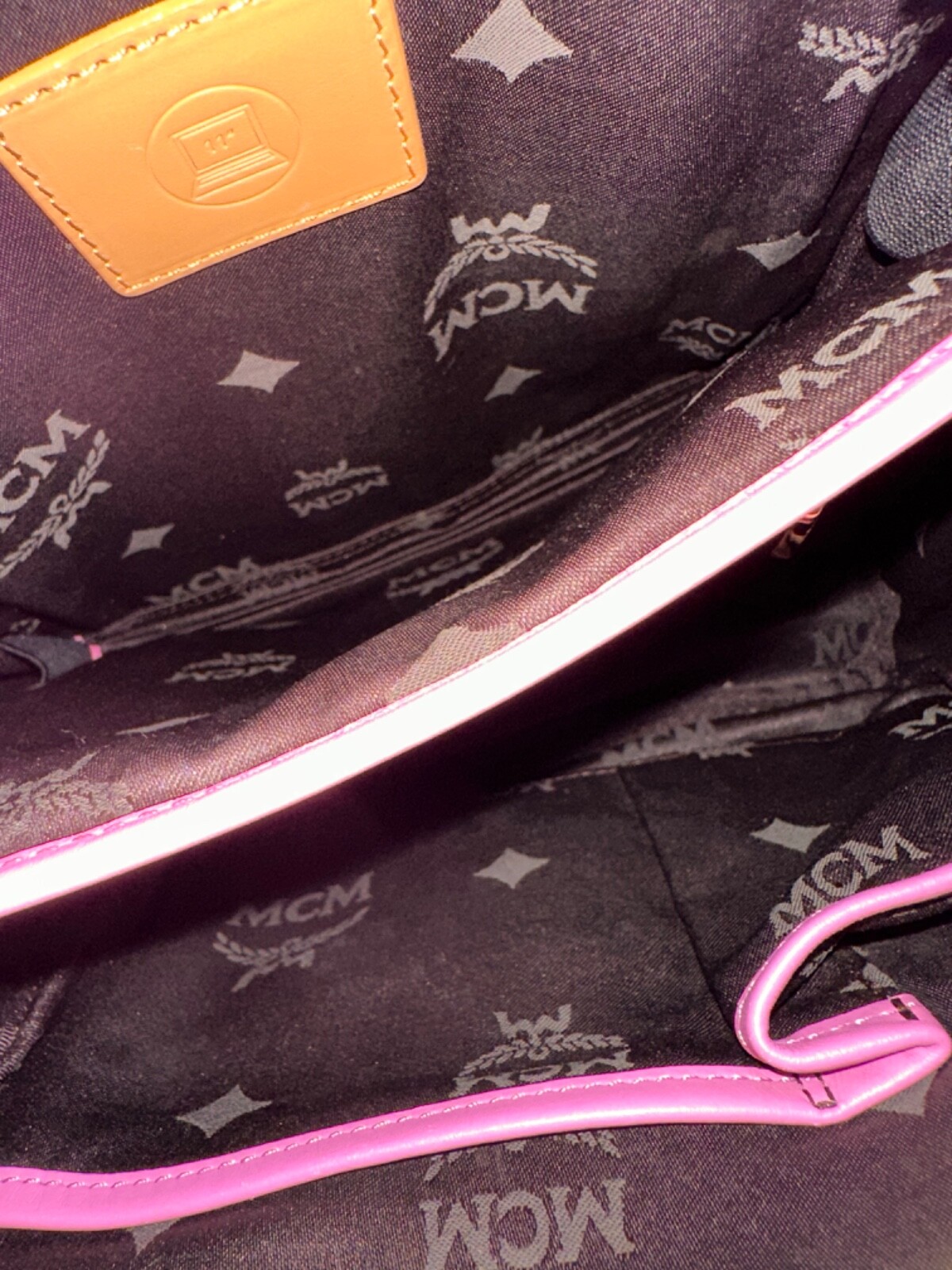 MCM backpack medium - image 11