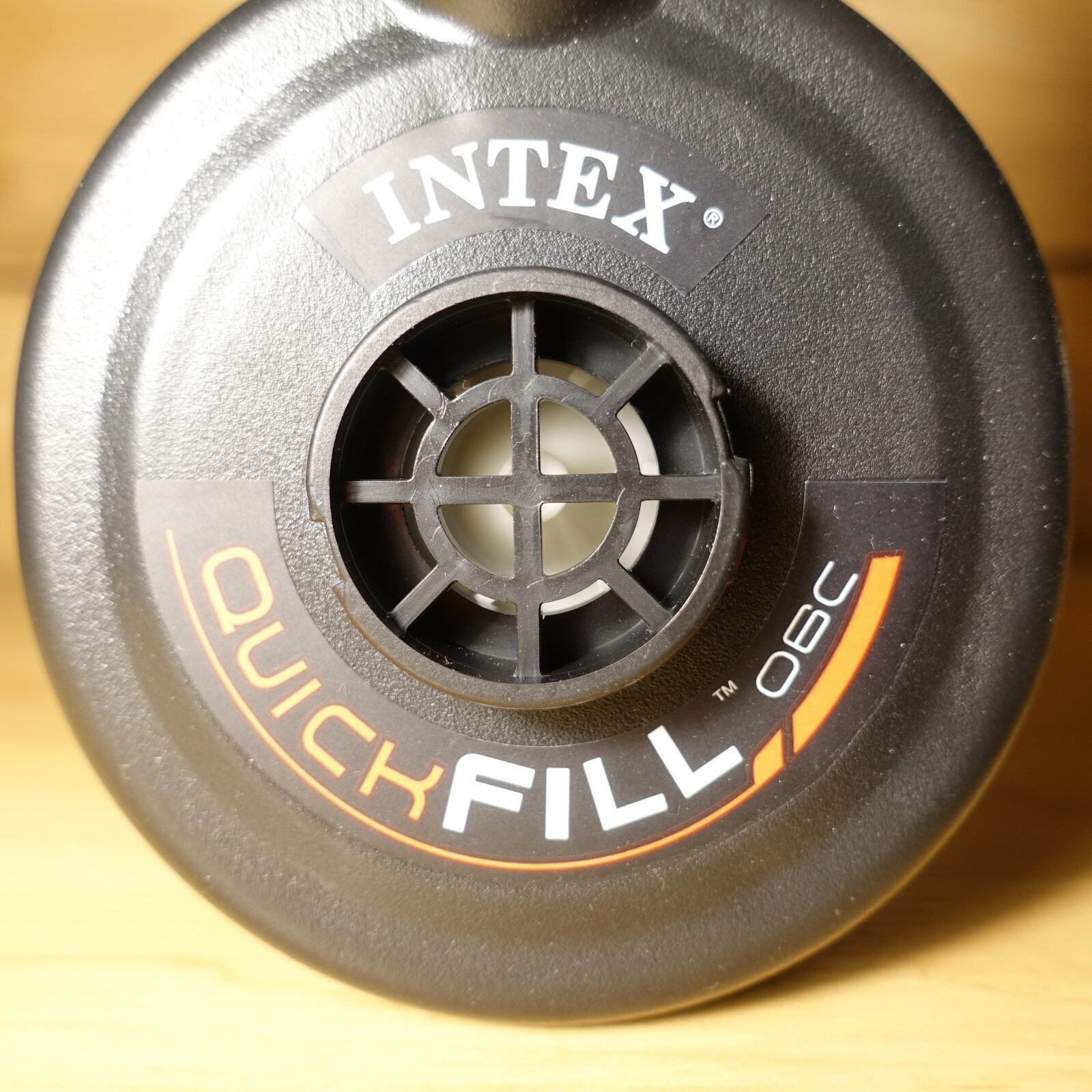 Intex Quick Fill 06C Battery Operated Air Pump Model AP638 Swanky