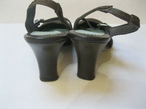 Cole Haan Brown Suede and Leather Slingback Pumps Shoes Heels 6B, EUC - Picture 4 of 5