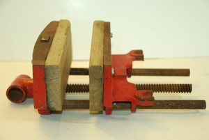 Vintage Wilton Wood Working Under Bench Mount Jaw Vise 