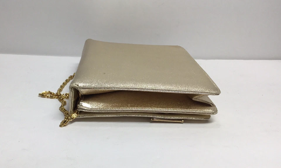 Vintage Miss Lewis gold purse Handbag clutch shoulder bag gold chain Strap - Image 3 of 4