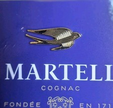 Martell Cognac Gold Tone Bird Pin Alcohol Memorabilia 
