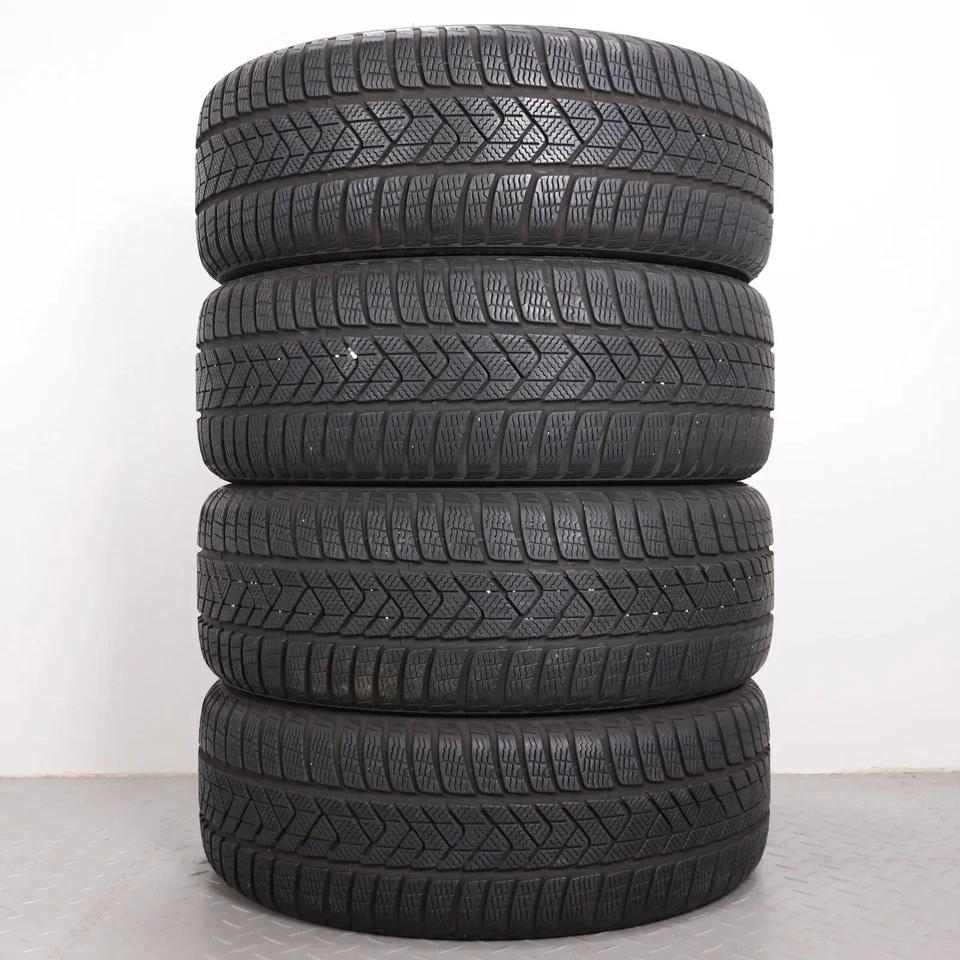 4x Winterreifen Pirelli Winter Sottozero 3 225/45R18 91H MO 5,5-6mm 2254518 - Bild 2 von 4