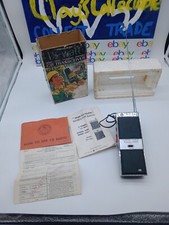 NICE VINTAGE REALISTIC TCR-200 5 WATTS 6 CHANNEL PORTABLE CB TRANSCEIVER W/ BOX