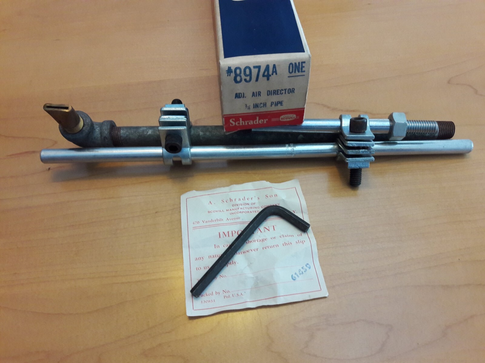 Schrader Adjustable Air Director 8974A 1/4 inch pipe.