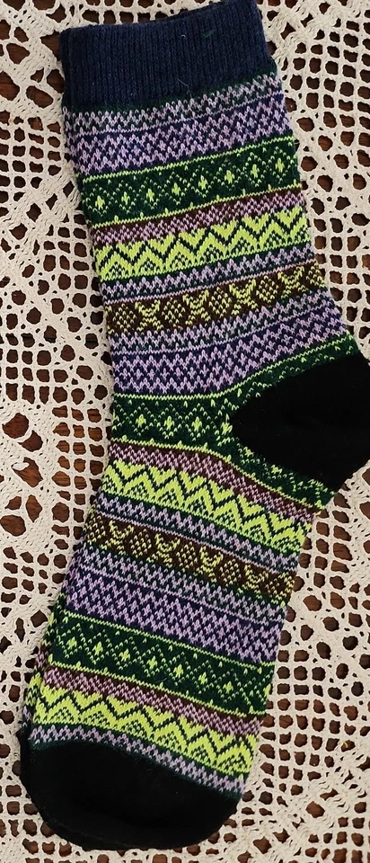 Dos (2) pares ~ diseño geométrico a rayas ~ mezcla de algodón ~ tejido ~ calcetines redondos (1) Foto 3 de 4