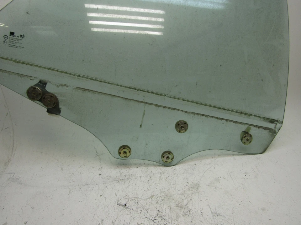 Passenger Side Rear Door Window Glass XG350 2002 2005 Hyundai Right Back OEM - Image 4 of 4