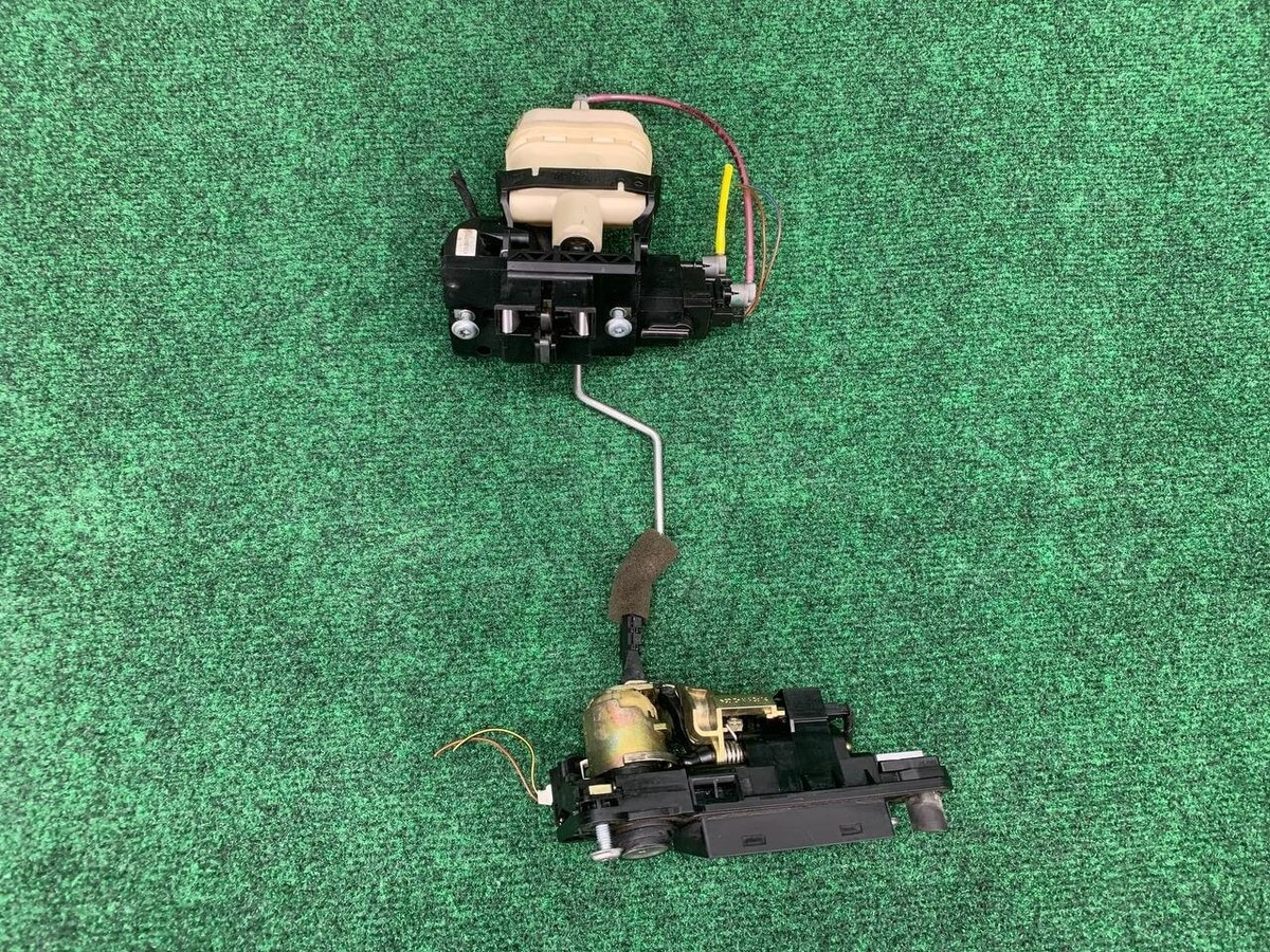 2003-2012 Mercedes-Benz SL500 SL550 Trunk Lid Lock Latch Actuator