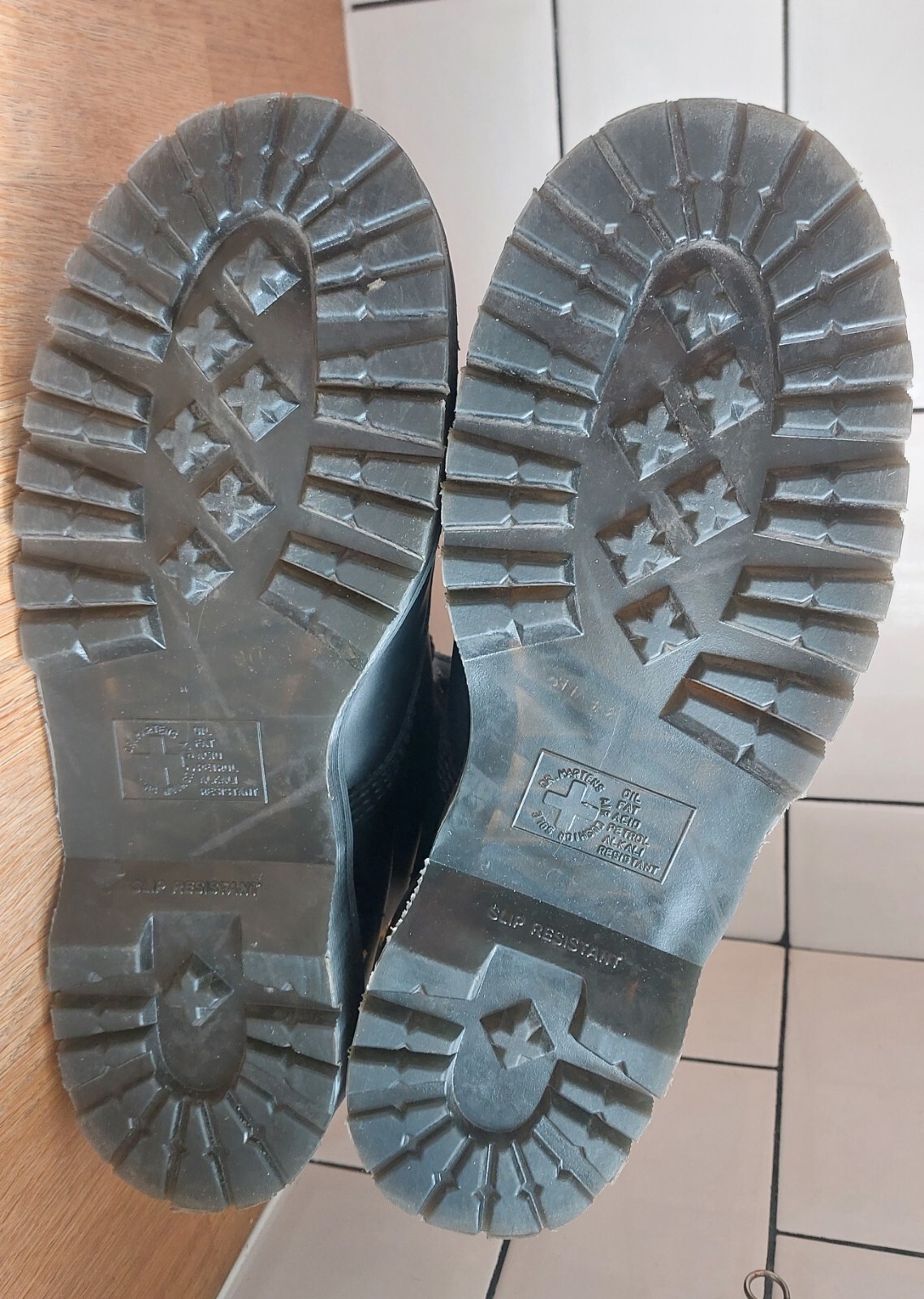 Dr Martens Doc DM Icon 7B10 SSF Steel Toe Cap Black Safety Work Boots