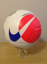 nike futsal maestro ball