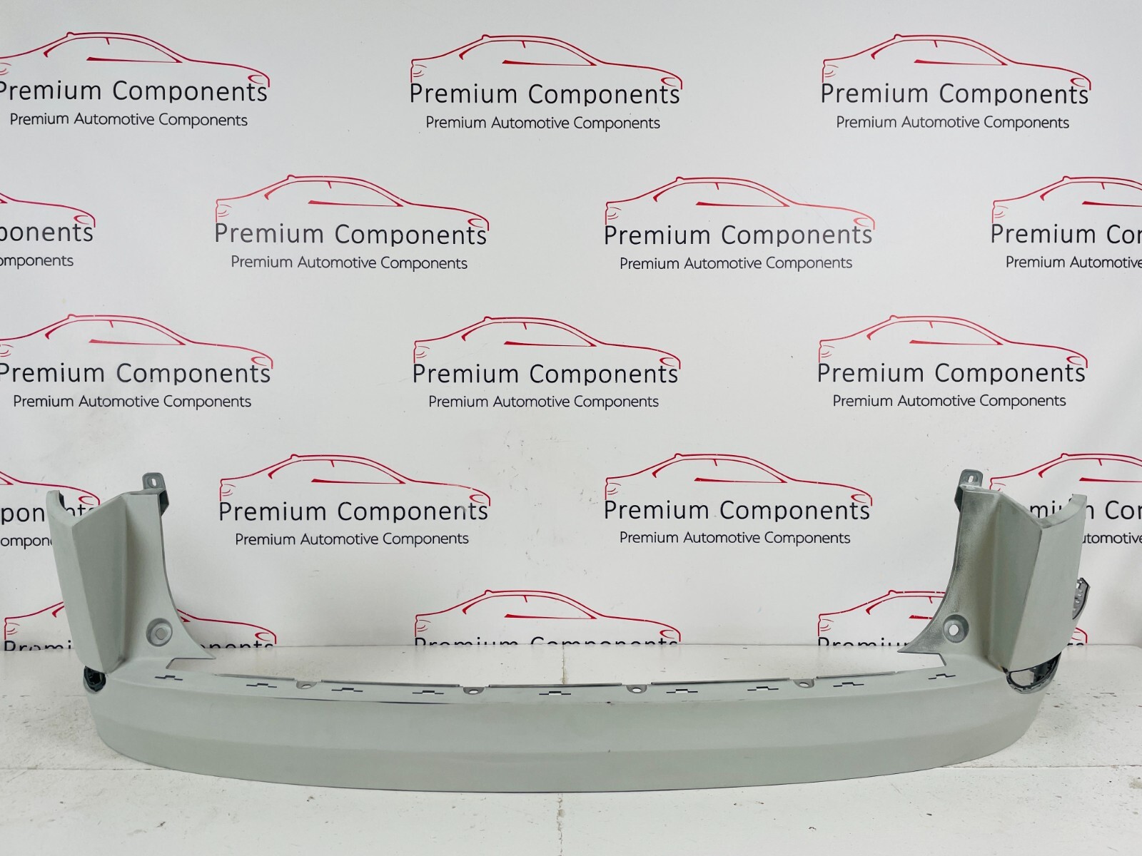 Range Rover Velar L560 Rear Bumper 2017 - 2022 [n22