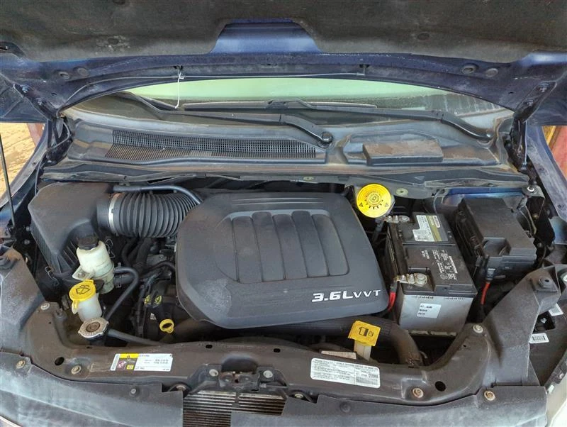 Used Rear Right Door Assembly Rear Side fits: 2014 Volkswagen Routan electric Re - Image 2 of 4