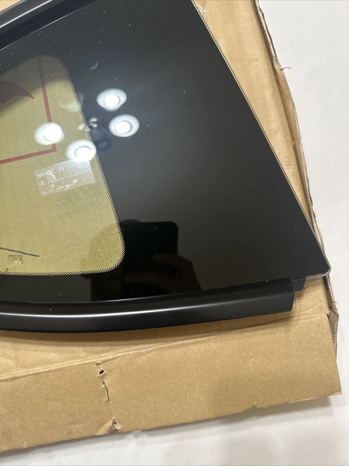 Cuarto de cristal derecho genuino 17-20 Toyota 86 SU003-G0012 nuevo OEM Foto 2 de 4