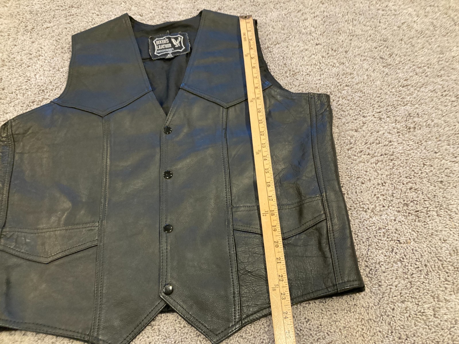 Bikers Leather Eagle Patch Black Leather Vest Men… - image 3