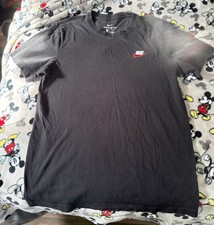 Nike Men's Black Cotton Logo Short Sleeve The Nike Tee T-Shirt Size S