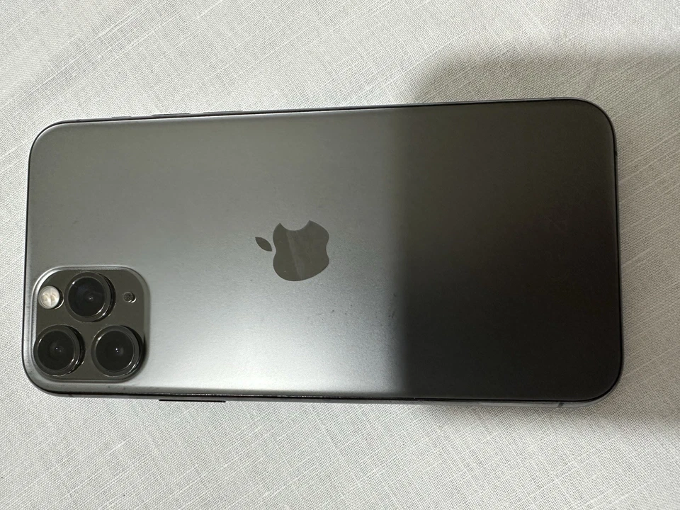 Apple iPhone 11 Pro - 64GB - Grigio siderale (Senza operatore) A2215 (CDMA +... - Immagine 2 di 4