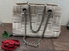 Alma Tonutti Italiano Cinturón de Seguridad Cartera Bolso de Hombro Mango de Cadena Beige/Plateado Debajo