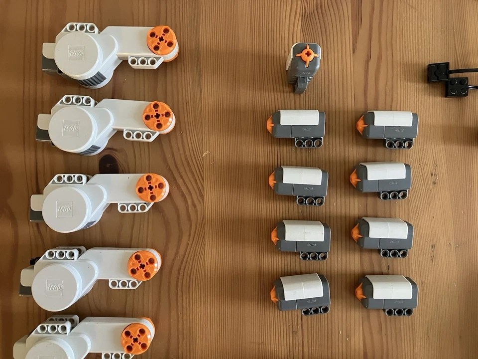 LEGO MINDSTORMS NXT Mixed Parts Lot To Build Program Robots Educational Pieces - Image 3 of 4