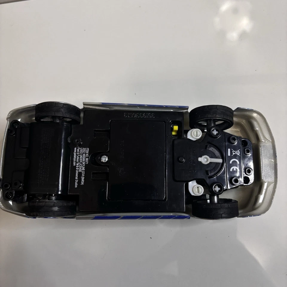 Coche Nissan Skyline GTR R/C 2002 Jada Toys Fast And Furious Brians - SIN CONTROL REMOTO Foto 3 de 4
