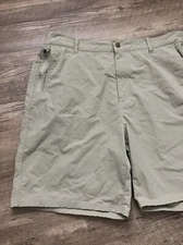 DUCK CAMP Quick Dry Shorts Mens 2XL Waist 40 Excellent Condition 9” Inseam Khaki