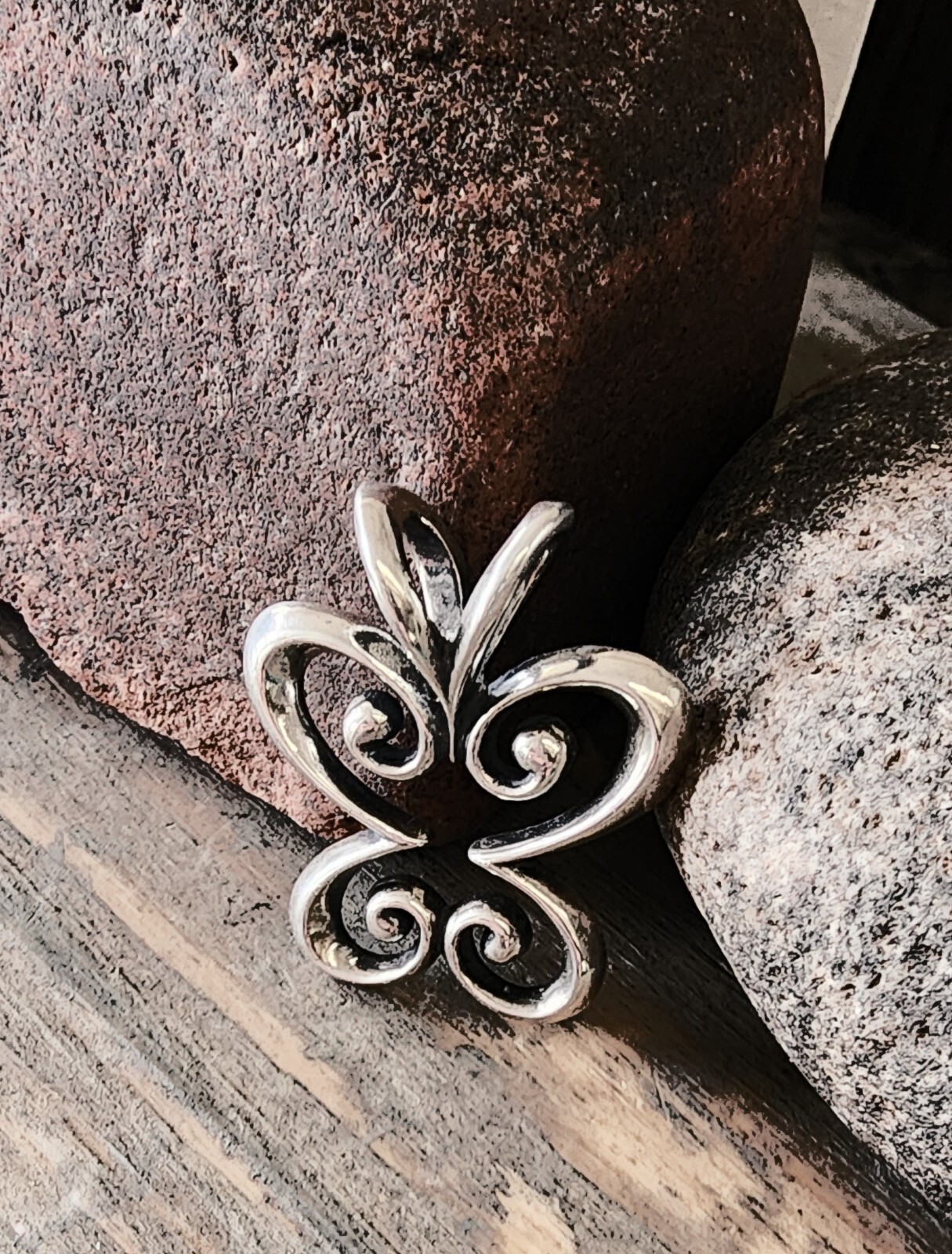 Retired James Avery Butterfly Pendant with Large Bail Gem