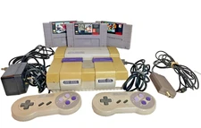 Super Nintendo SNS-101 Console Controllers 3 Video Games And Organizer Case