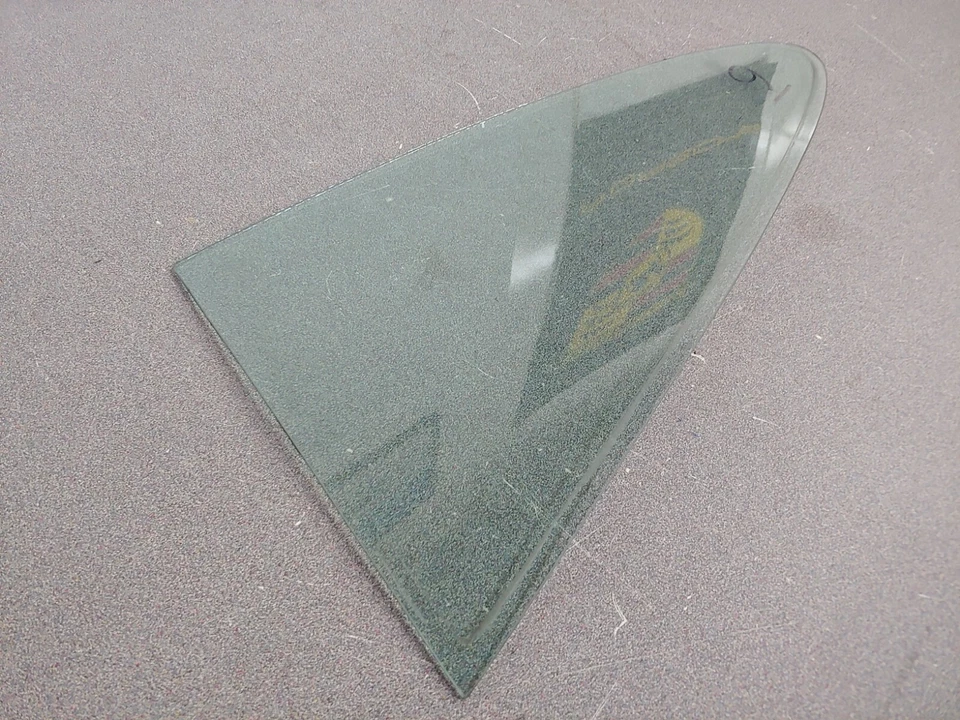 BONITO ORIGINAL PORSCHE 911 930 TRASERO IZQUIERDO FIJO SEKURIT-1F TINTE CUARTO VENTANA 9 Foto 2 de 4