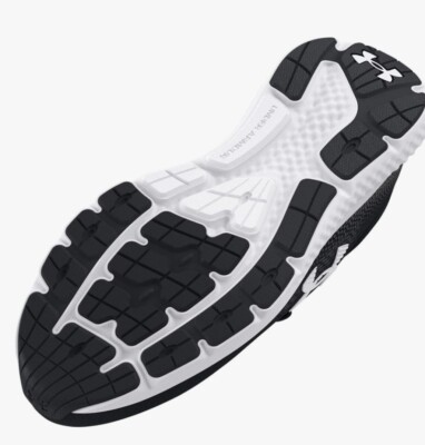 Under Armour rogue 4 sample. Grey/black/taxi. Size 9 NWT Under Armor Rogue 4 Black Shoes - Fashionable and Comfortable main image 4
