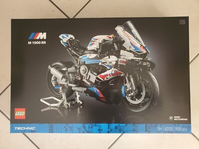 (1) Lego Technic 42130 - BMW M 1000 RR - Neu und Versiegelt!!!