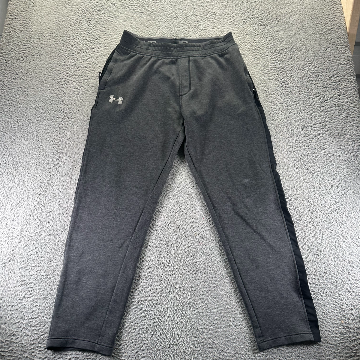アンダーアーマー　ColdGear フィットパンツ XL ダークグレー Under Armour ColdGear Sweatpant Mens L Gray Tapered Loose