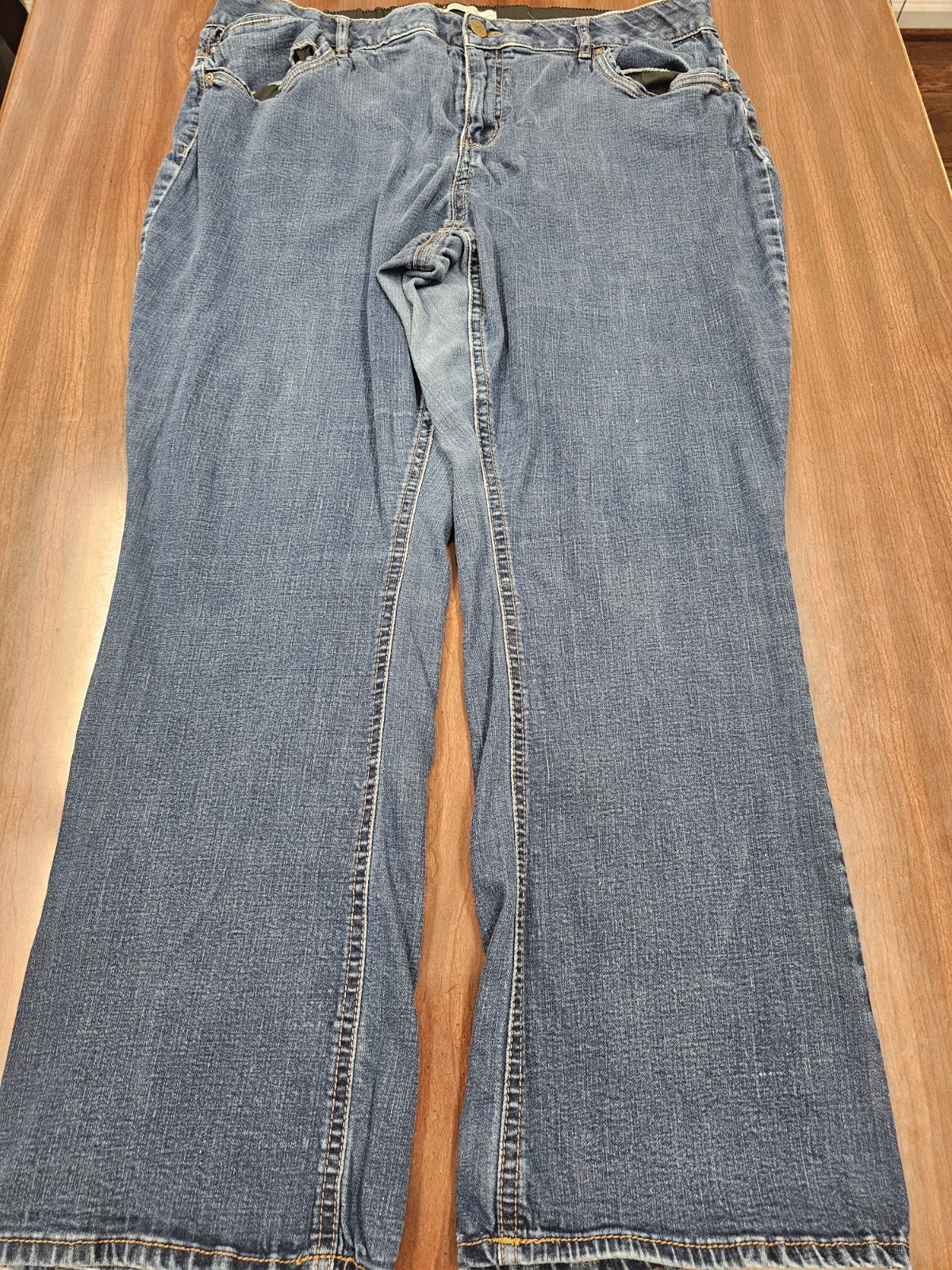 Medium Wash Bootcut Stretch Est 1946 Denim