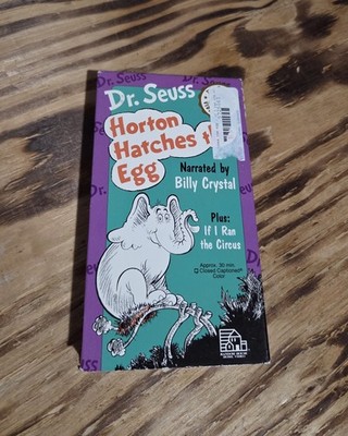 Dr. Seuss Horton Hatches the Egg Narrated By Billy Crystal, VHS 1992, Paperback