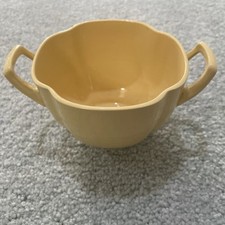 JOHNSON BROS BROTHERS GREENDAWN SUGAR BOWL GREEN VINTAGE ENGLAND