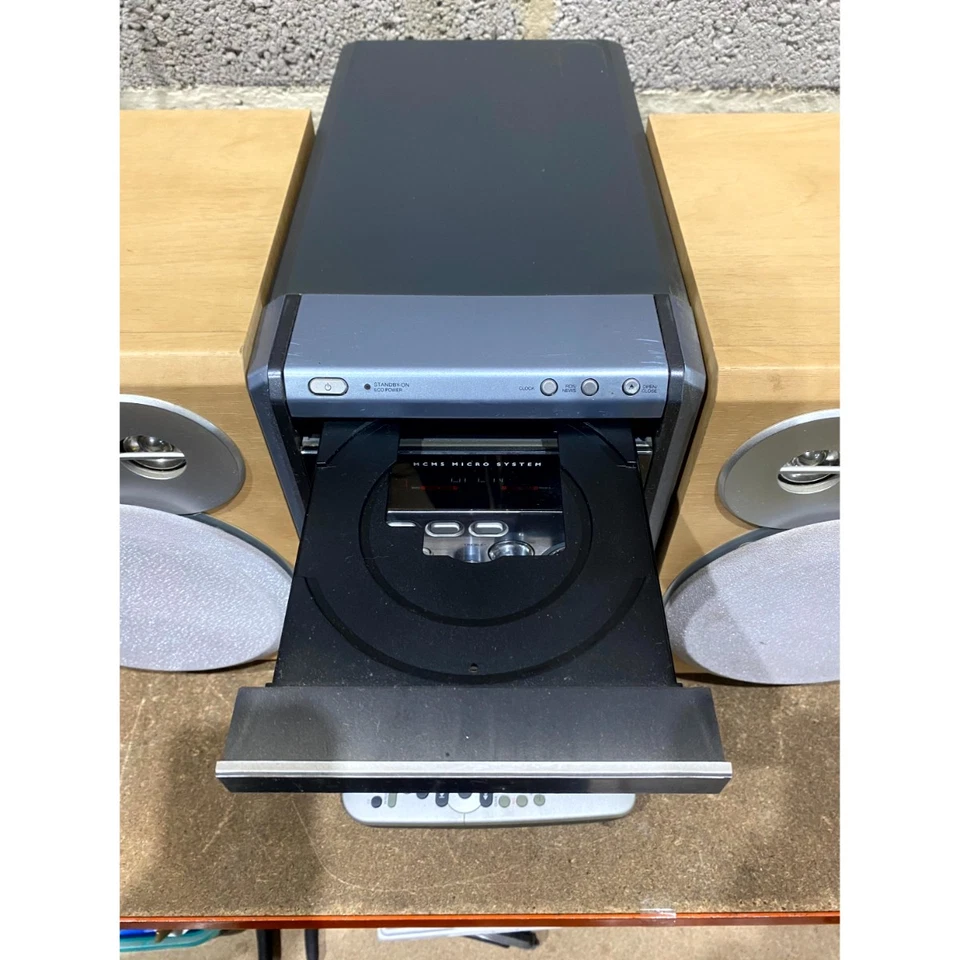 Philips MCM5/25 Micro Hi-Fi System MP3-CD/CD-R/CD-RW 2-Way Bass Reflex Speakers - Image 4 of 4