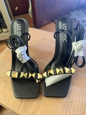 NEW IN BOX CAPE ROBBIN AIGO GOLD STUDDED LACE UP HEELS BLACK 8.5