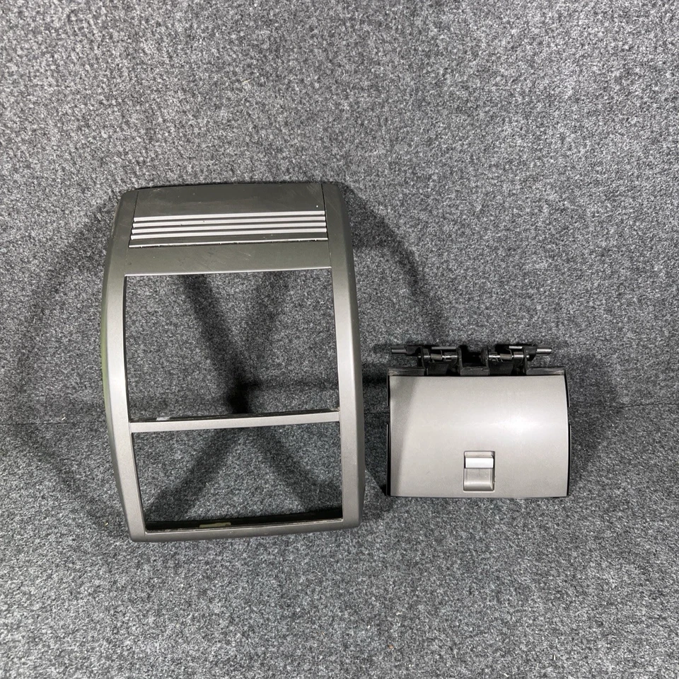 Nissan Sentra 2007-2012 radio bisel panel con almacenamiento cubby gris tablero central OEM Foto 2 de 4