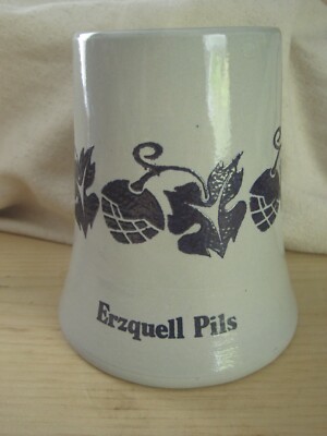 Erzquell Pils Hop Vine Flared Base German Stoneware Rastal 0.5L Beer Mug